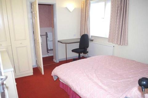 29 bedroom house share to rent - Wigan Road, Bolton
