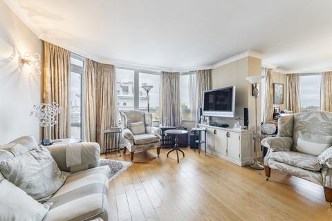 2 bedroom flat for sale, Hyde Park Towers, 1 Porchester Terrace, London