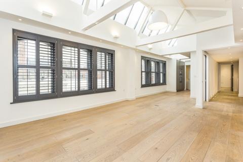 2 bedroom apartment to rent, St. Martin's Lane, Covent Garden WC2