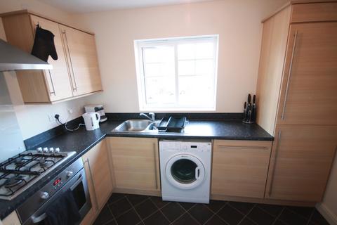 2 bedroom coach house to rent, Grenadier Walk, Chorley PR7