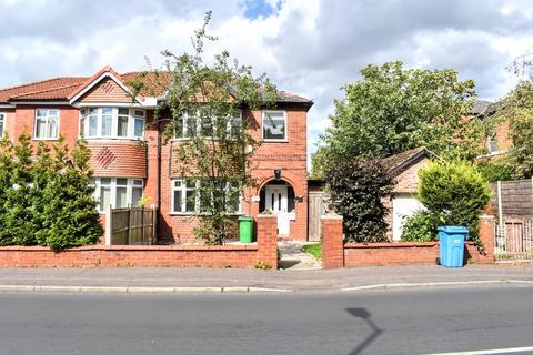 5 bedroom semi-detached house to rent, Mauldeth Road, Withington, Manchester