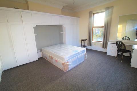 1 bedroom in a house share to rent, Wellington Road Preston PR2 1BX