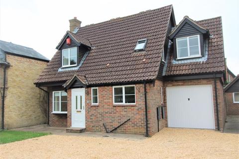 4 bedroom detached house to rent - South Street, Lymington