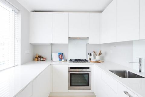 2 bedroom flat to rent, Fulham Road, South Kensington SW3