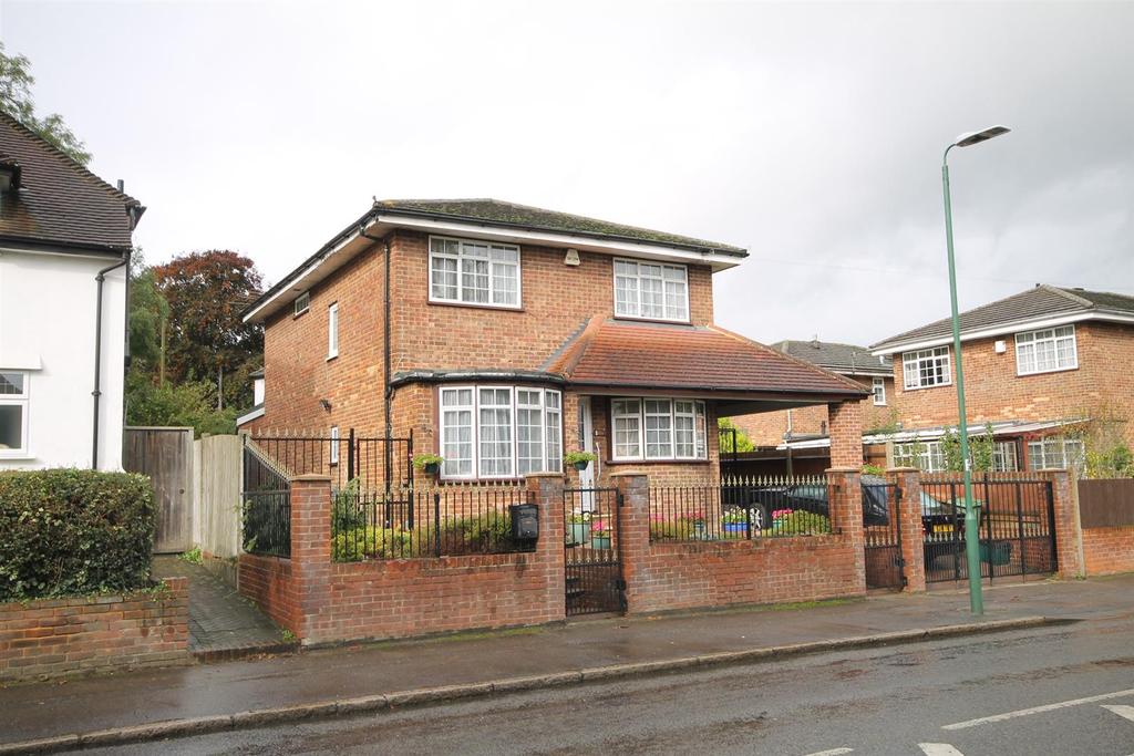 Sandy Lane South, Wallington 4 bed property £650,000