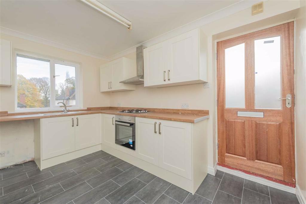 Gotts Park Crescent, Armley, Leeds, West Yorkshire, LS12 3 bed semi