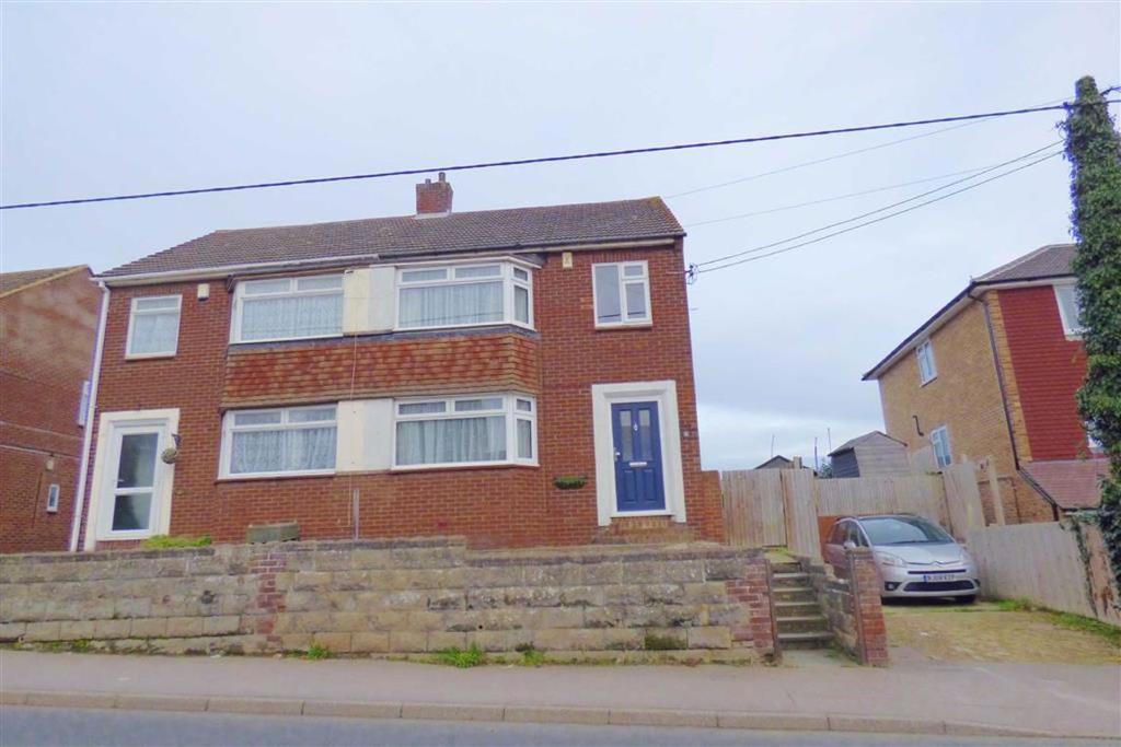 Bells Lane, Hoo, Rochester 3 bed semidetached house £280,000