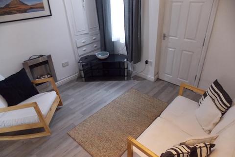 2 bedroom house share to rent - Abingdon Road, Middlesbrough, , TS1 2DW