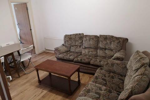 7 bedroom house share to rent, East Street