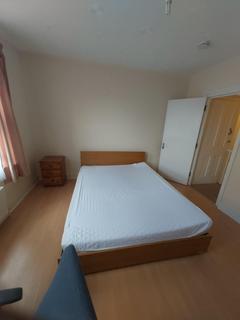 4 bedroom house share to rent, James Street