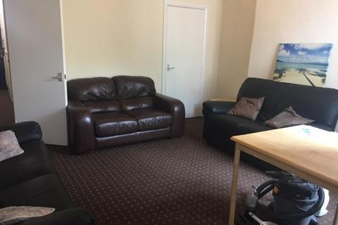 5 bedroom house share to rent, Gregory Avenue
