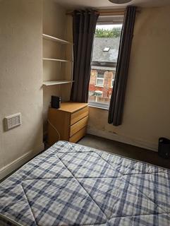 2 bedroom flat to rent, Radford Boulevard