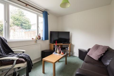 5 bedroom house share to rent - South Street
