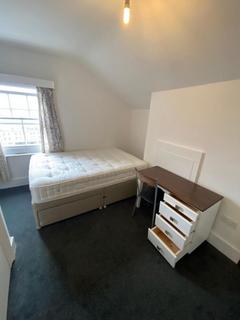 7 bedroom house share to rent, New Road