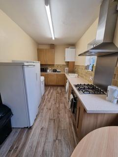 6 bedroom house share to rent, PARK ROAD EAST