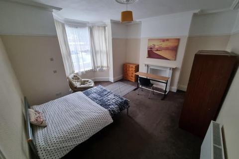 6 bedroom house share to rent, PARK ROAD WEST