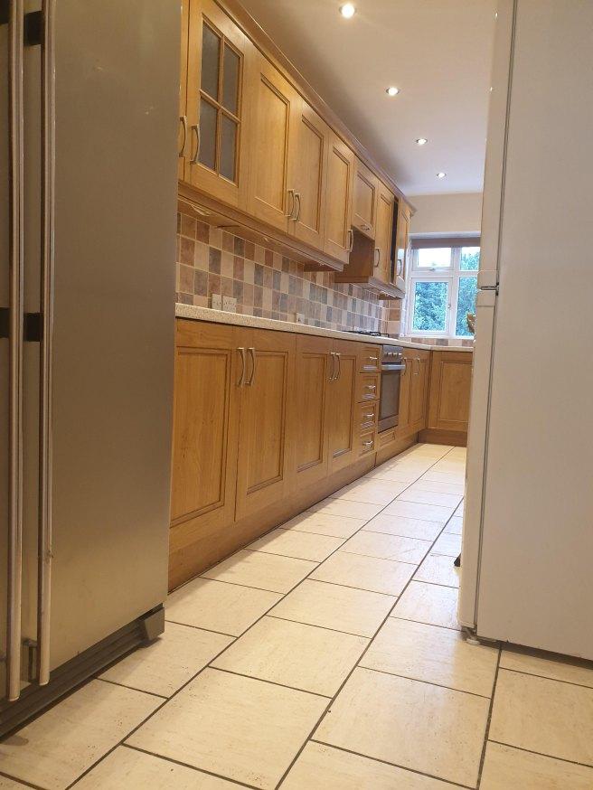 Park-road-west-wv1-4pl-914582