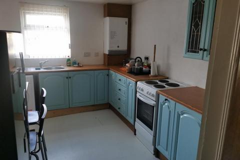 3 bedroom house share to rent, BOALER STREET