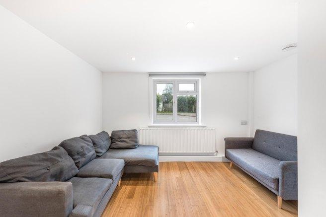 Weydon-lane-gu9-8qq-926934