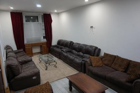 4 bedroom house share to rent, Princes road