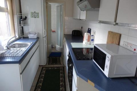 4 bedroom house share to rent - Bedford Street