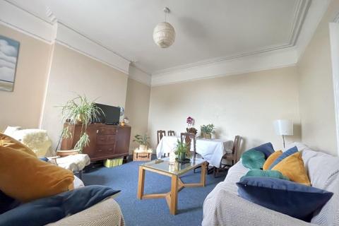 6 bedroom flat to rent, Saint Dunstans Street