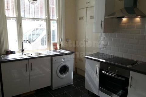 4 bedroom house share to rent - Berry Street