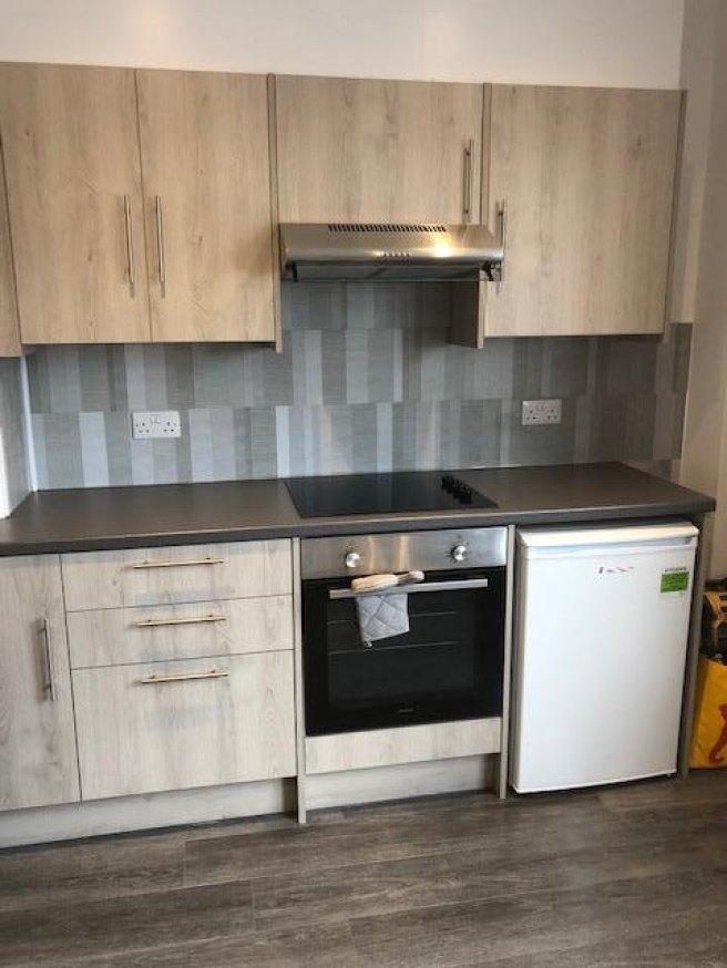 Stoneleigh-broadway-kt17-2hu-912825