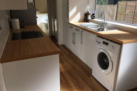 4 bedroom house share to rent, GRISTHORPE ROAD