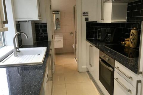 5 bedroom house share to rent, Wardwards Lane