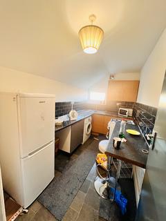 2 bedroom flat share to rent - MILNER RD, SELLY OAK