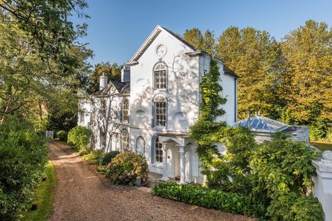 Havant Road Emsworth Hampshire 5 Bed House 1 750 000