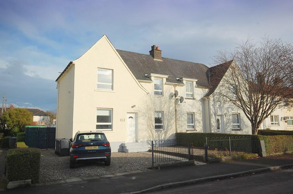 Canberra Avenue, Dalmuir, West Dunbartonshire, G81 4LN 3 bed semi