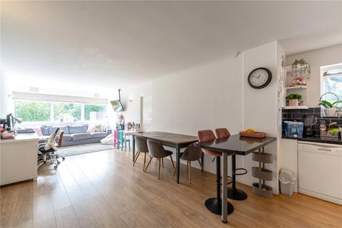 3 bedroom property for sale, High Point, Weybridge, Surrey, KT13