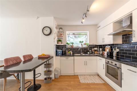 3 bedroom property for sale, High Point, Weybridge, Surrey, KT13