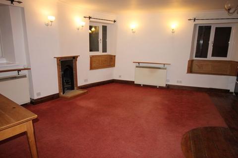 1 bedroom flat to rent, St. James Street, South Petherton