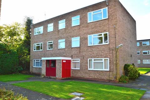 2 bedroom flat to rent, 47 St. Patricks Close, Kings Heath B14 6DP