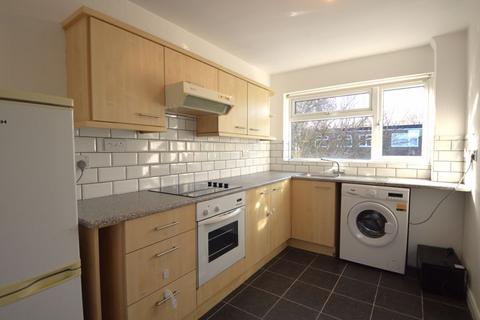 2 bedroom flat to rent, 47 St. Patricks Close, Kings Heath B14 6DP