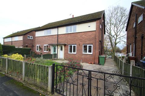 3 bedroom semi-detached house to rent, Robson Close, Pontefract, West Yorkshire, WF8