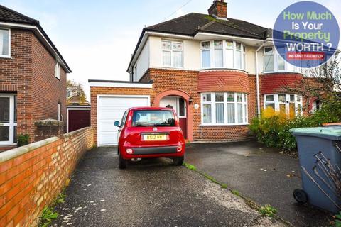 Search 3 Bed Houses To Rent In Queens Park Bedford