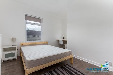 undefined, Main Street ( room 1), Lancaster LA2