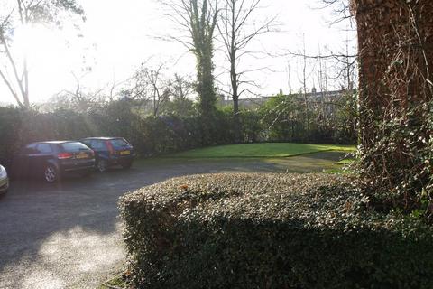 2 bedroom apartment to rent, Brighton Grove, Fallowfield, Manchester