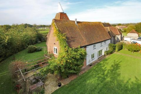 Houses For Sale In Hawkenbury Property Houses To Buy Onthemarket