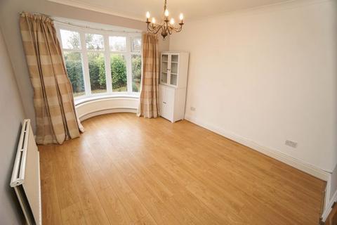 4 bedroom semi-detached house to rent, Greenbank, New Chapel Lane, Horwich