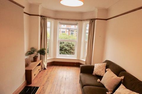 2 bedroom terraced house to rent, Brookfield Avenue, Chorlton, Manchester. M21 8TX