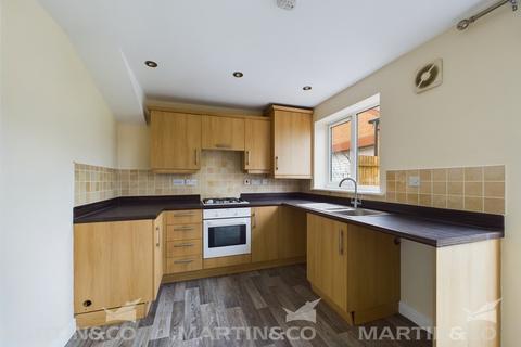 undefined, Aidan Close, Long Sandall