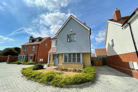 3 bedroom detached house to rent, Icknield Rise, Great Chesterford, Saffron Walden, CB10