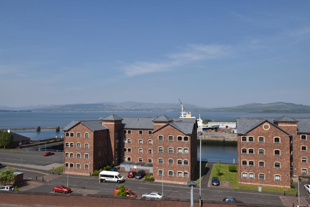 KINCAID COURT GREENOCK 2 bed flat for sale £100,000