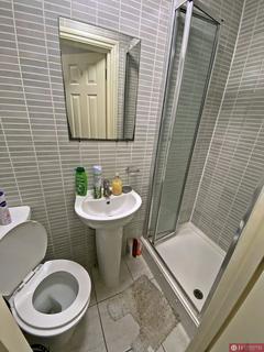 1 bedroom flat to rent, High Road, Seven Kings, IG3