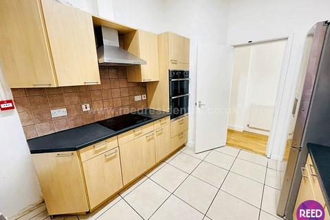 8 bedroom flat share to rent, Derby Road, Nottingham